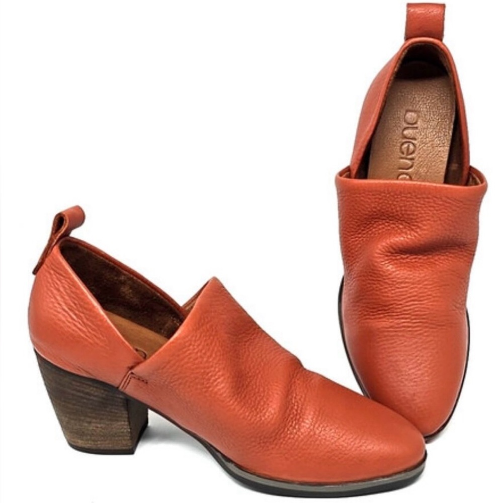 Bueno Kesia size 39 Women's Caramel Tan Leather Ankle Boots. Hard to find!!!